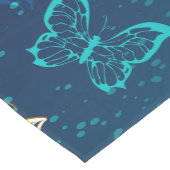 Gouden Vlinders op een Blauwe Achtergrond Medium Tafelloper (Hoek)