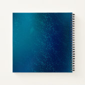 Gouden vlinders op een blauwe achtergrond notitieboek (Achterkant)