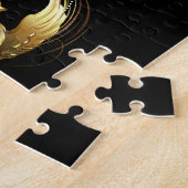 Gouden Vogel op Zwarte Achtergrond Legpuzzel (Zijkant)