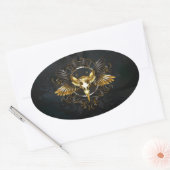 Gouden vogel schedel op zwarte achtergrond ovale sticker (Envelop)