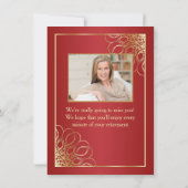 Gouden wervelingen op donkerrode Pensioen Party Fo Kaart (Achterkant)