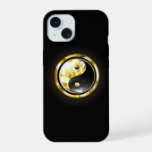 Gouden Yin Yang op zwart iPhone 15 Case (Achterkant)