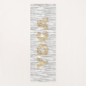 Gouden YOGA tekst op Black Stripes Yogamat (Voorkant)