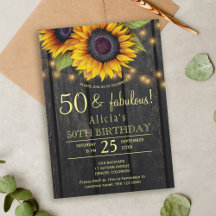 Gouden zonnebloemen landelijke schuur hout vijftig