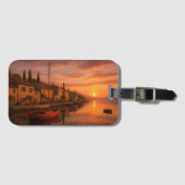 Gouden zonsondergang boven het kustdorp bagagelabel (Voorkant (horizontaal))