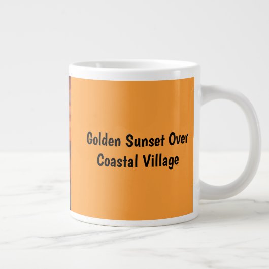 Gouden zonsondergang boven het kustdorp grote koffiekop (Rechts)