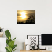 Gouden zonsondergang met silhouetbomen poster (Thuiskantoor)