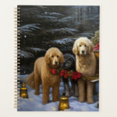 Goudendoodle Sneeuw Slede Kerst Decoratie Planner (Voorkant)