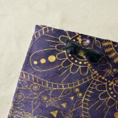 Goudflorale mandala en confetti afbeelding strandlaken (In situ)