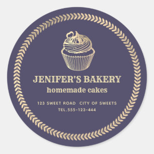Goudgebakken cupcakes en behandelde verpakkingen ronde sticker