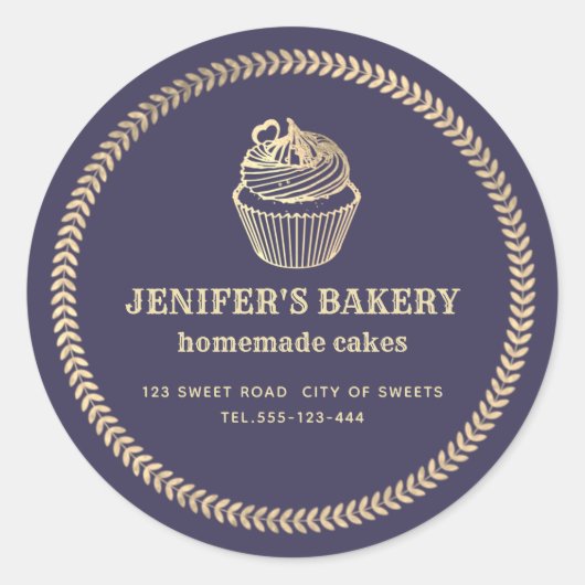 Goudgebakken cupcakes en behandelde verpakkingen ronde sticker (Voorkant)