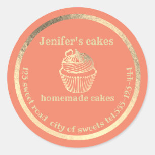 Goudgebakken cupcakes en behandelde verpakkingen ronde sticker