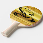 Goudgiftige schorpioen zeer venomeus insect tafeltennisbatje (Voorkant Gekanteld)