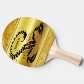 Goudgiftige schorpioen zeer venomeus insect tafeltennisbatje (Zijkant)