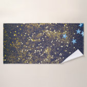 Goudglitter en glittering blauwe sterren op zwarte badhanddoek (Badhanddoek)