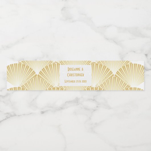 Goudkleurige Art Deco Design Bruiloft Waterfles Etiket (Enkel label)