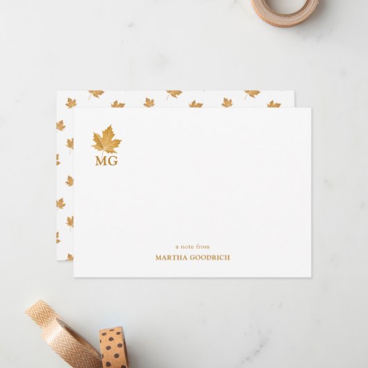 Goudoker esdoornblad gepersonaliseerd monogram notitiekaartje (Voorkant / Achterkant in situ)