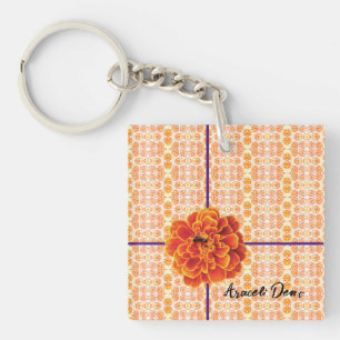 goudsbloemen en bij sleutelhanger