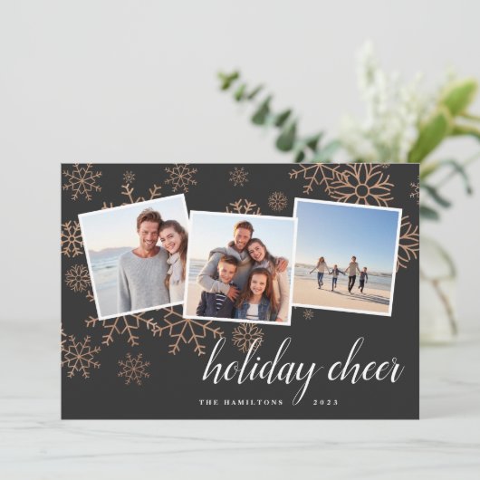 Goudsneeuw| Roos Gold Snowflake Photo Collage Feestdagenkaart (Staand voorkant)