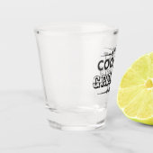 Goudste GRANNY ooit, een soort van bandetypografie Shot Glas (Links)