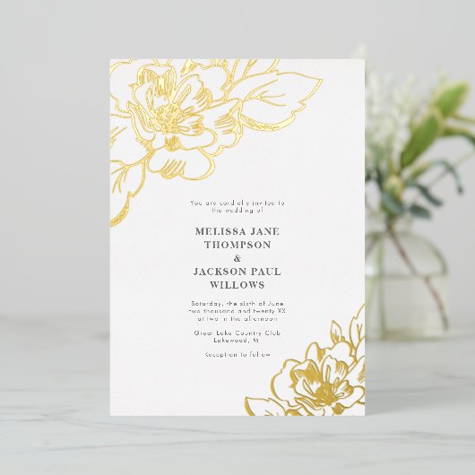 Goudvloerbedekking met bruine bruiloft folie uitnodiging (Staand Voorkant)