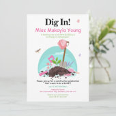 Graaf in roze constructie verjaardagsuitnodiging kaart (Staand voorkant)