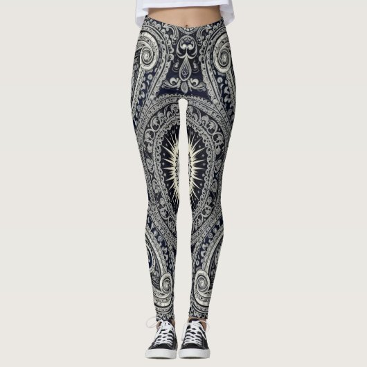 Grace Charcoal Sunburst Paisley Erfgoed Patroon Leggings (Voorkant)