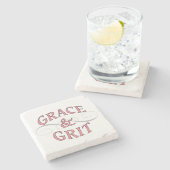 Grace & Grit Woorden in roze en grijs Stenen Onderzetter (Zijkant)