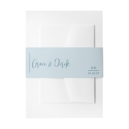 Grace Muted Blue Modern Wedding Uitnodigingen Wikkel