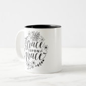Grace on Grace Tweekleurige Koffiemok (Voorkant links)