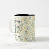 Graceful Boho Chic Mok met Floral Monogram Fiona (Voorkant links)