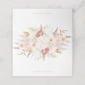 Graceful Elegance: vlekkeloze bloemenbruiloft Plaatskaartje (Buitenkant ongevouwen)