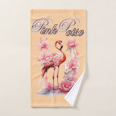 Graceful Flamingo Walk | Roze Waterverf kunst Bad Handdoek (Handdoek)