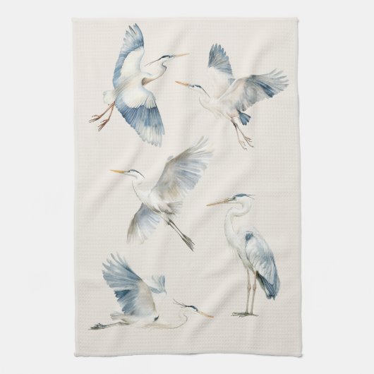 Graceful Flying Blue Herons Patroon Cream Theedoek (Verticaal)