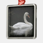 Graceful White Swan Ornament (Links)