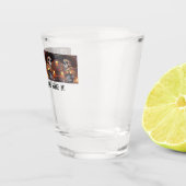 Gracias por mirarme sobre mi shot glas (Rechts)