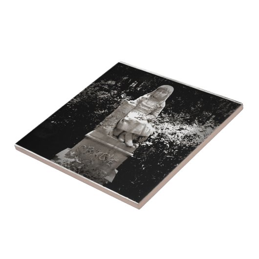 Gracie STatue Tegeltje (Zijkant)