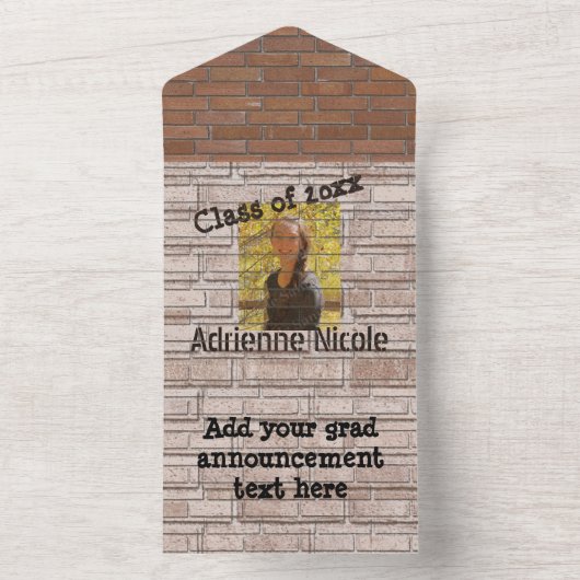 Grad Graffiti-foto op urbane bakstenen muur  All In One Uitnodiging (Binnen)