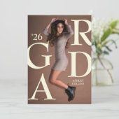 GRAD Typografie Aangepaste Foto Afstuderen Aankondiging (Staand voorkant)