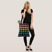 Gradiënt Argyle — Regenboog Tote Bag (Op model)
