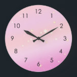 Gradient Girly Glam Celestial Glitter Pastel Roze Grote Klok<br><div class="desc">Dit jaar schitteren en ontsteken! Pas dit product aan met jouw naam, zinsnede of logo, zoals u wilt. Prachtige moderne luxe en kitschy roze design, met een roze ruimte die universeel melkachtig is in pastelesthetisch gradiënt, met glitter witte sterren. Roze vormgeving van het roze zetstofontwerp voor het roze decor, feest,...</div>