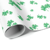 Gradient Green Irish Shamrock Pattern Cadeaupapier (Rol Hoek)