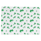 Gradient Green Irish Shamrock Pattern Large Cadeautasje (Achterkant)