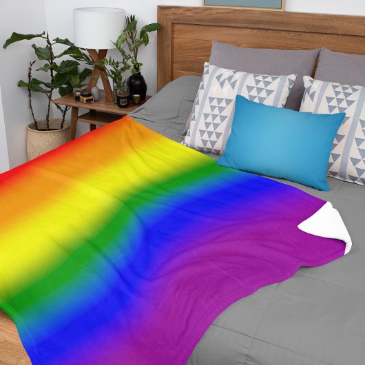 Gradient LGBTQ+ Rainbow Pride Flag - Rainbow Flag Sherpa Deken