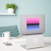 Gradient Omnisexual Pride Flag – Omnisexual Flag Sticker (Laptop op bureau)