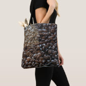 Gradiënt van Aroma: Koffiebonen Spectrum Tote Bag (Dichtbij)