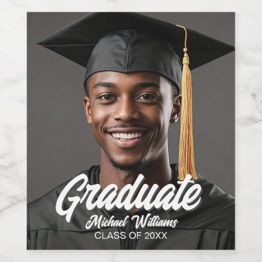 Graduate Photo w Bold Script Graduation Party Wijn Etiket (Enkel label)