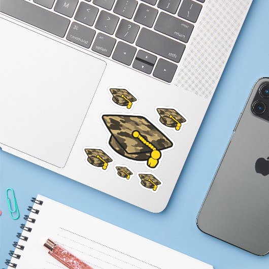 Graduation Cap Khaki Camo Sticker (Laptop met iPhone)