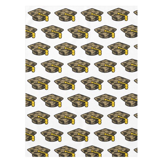 Graduation Cap Khaki Camo Tafelkleed (Voorkant)