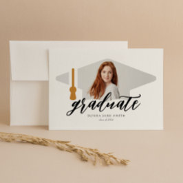 Graduation Cap Modern Minimalist 4 foto's Verticaa Kaart